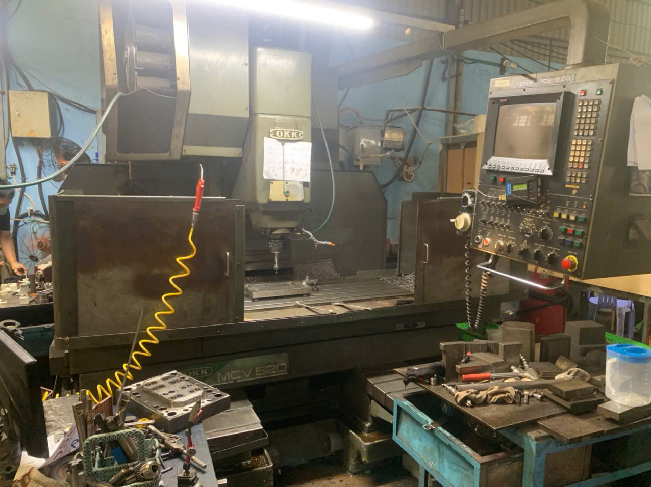 CNC milling machine